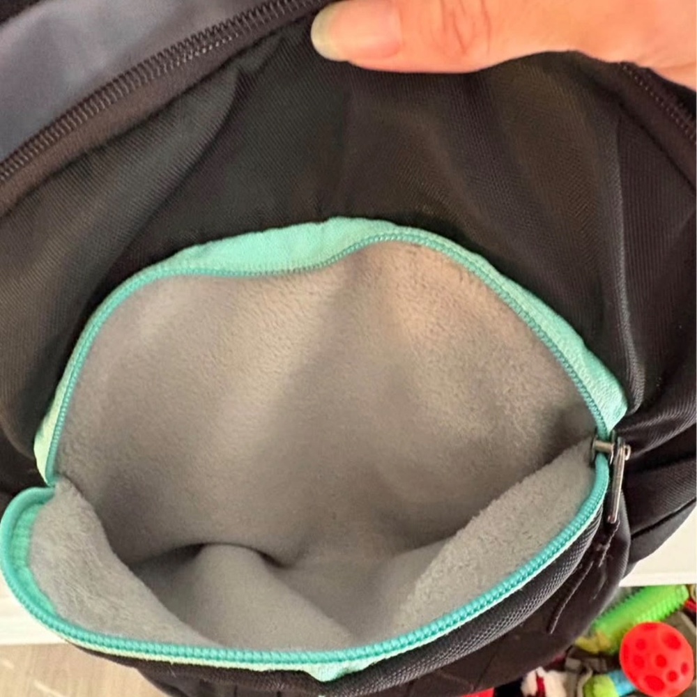 Under Armour Backpack - image 5